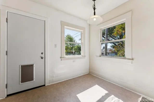 $679,900 | 3900 Laurel Avenue, Oakland, CA 94602