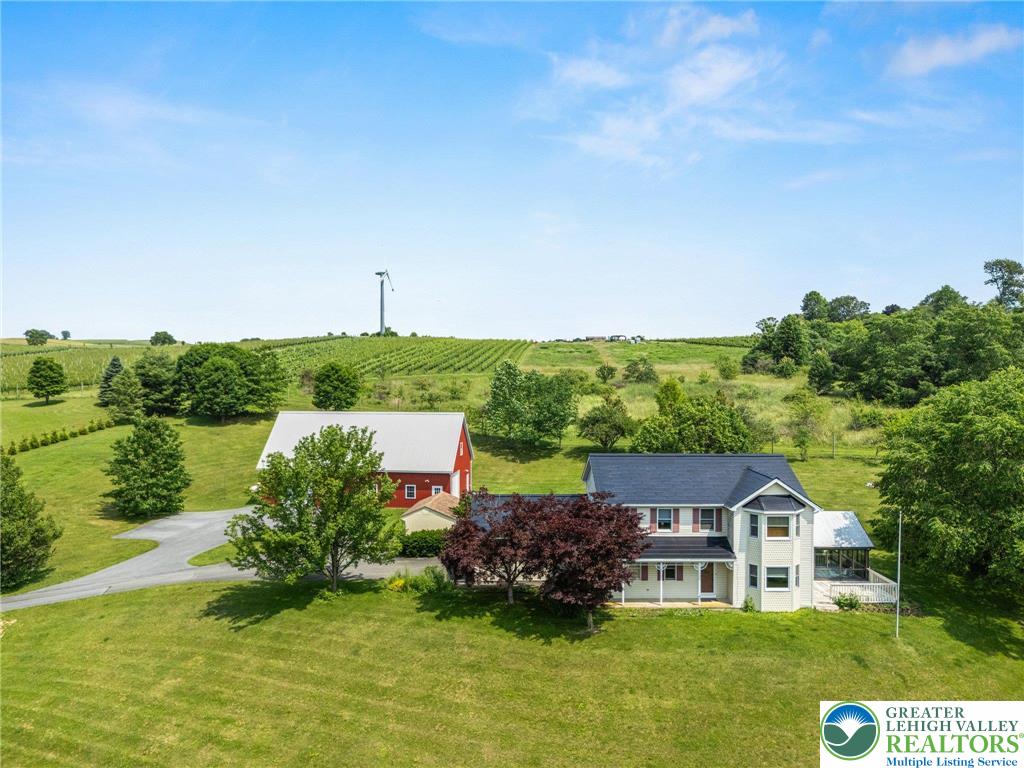 39 Kempton Road Kempton, PA 19529 - Photo 2 of 47 Gallery Image 2