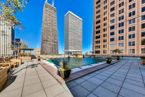 $219,000 | 777 North Michigan Avenue, Unit 3405, Chicago, IL 60611