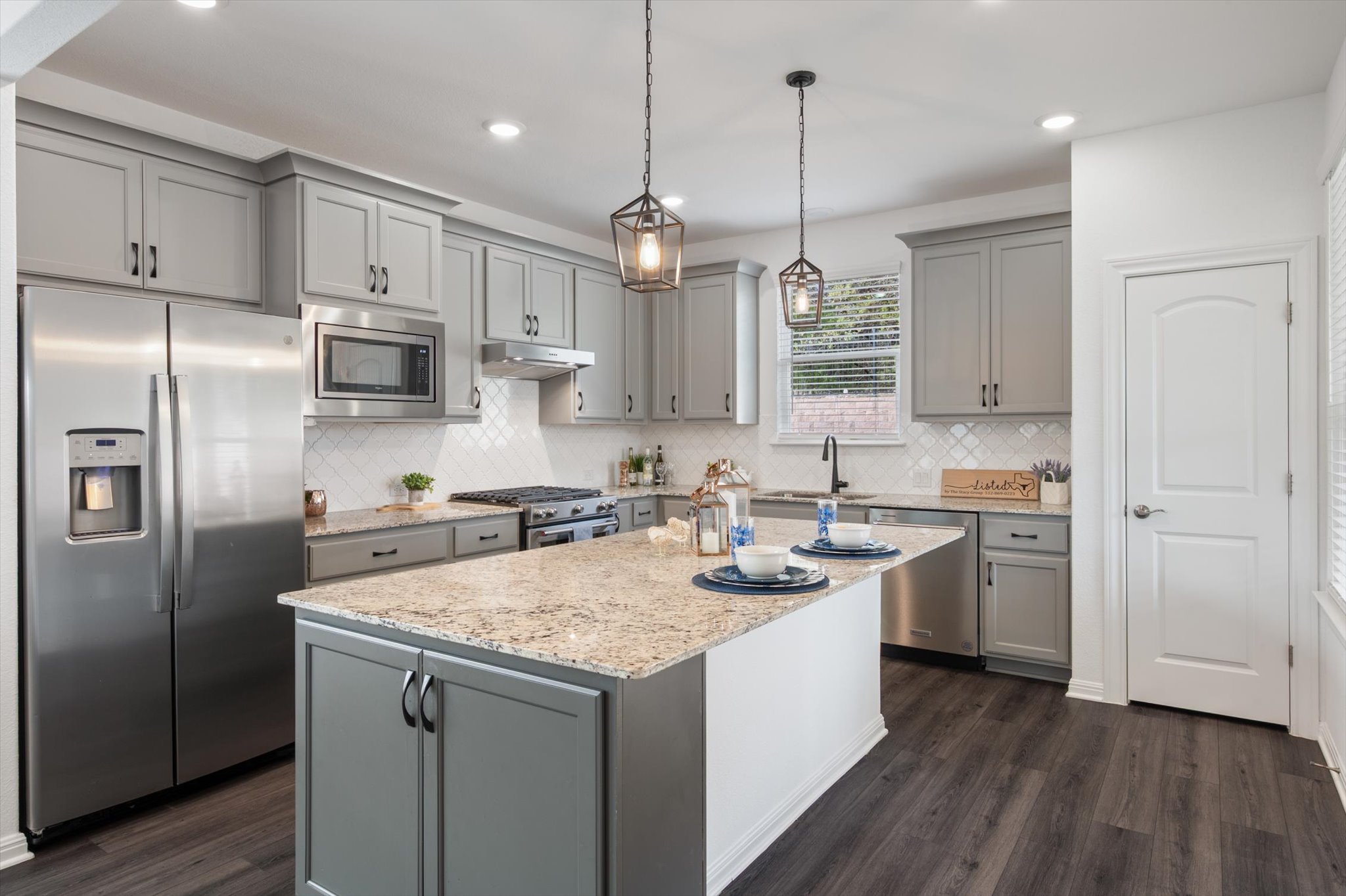 212 Coachsmith Street Georgetown, TX 78633 - Photo 12 of 35