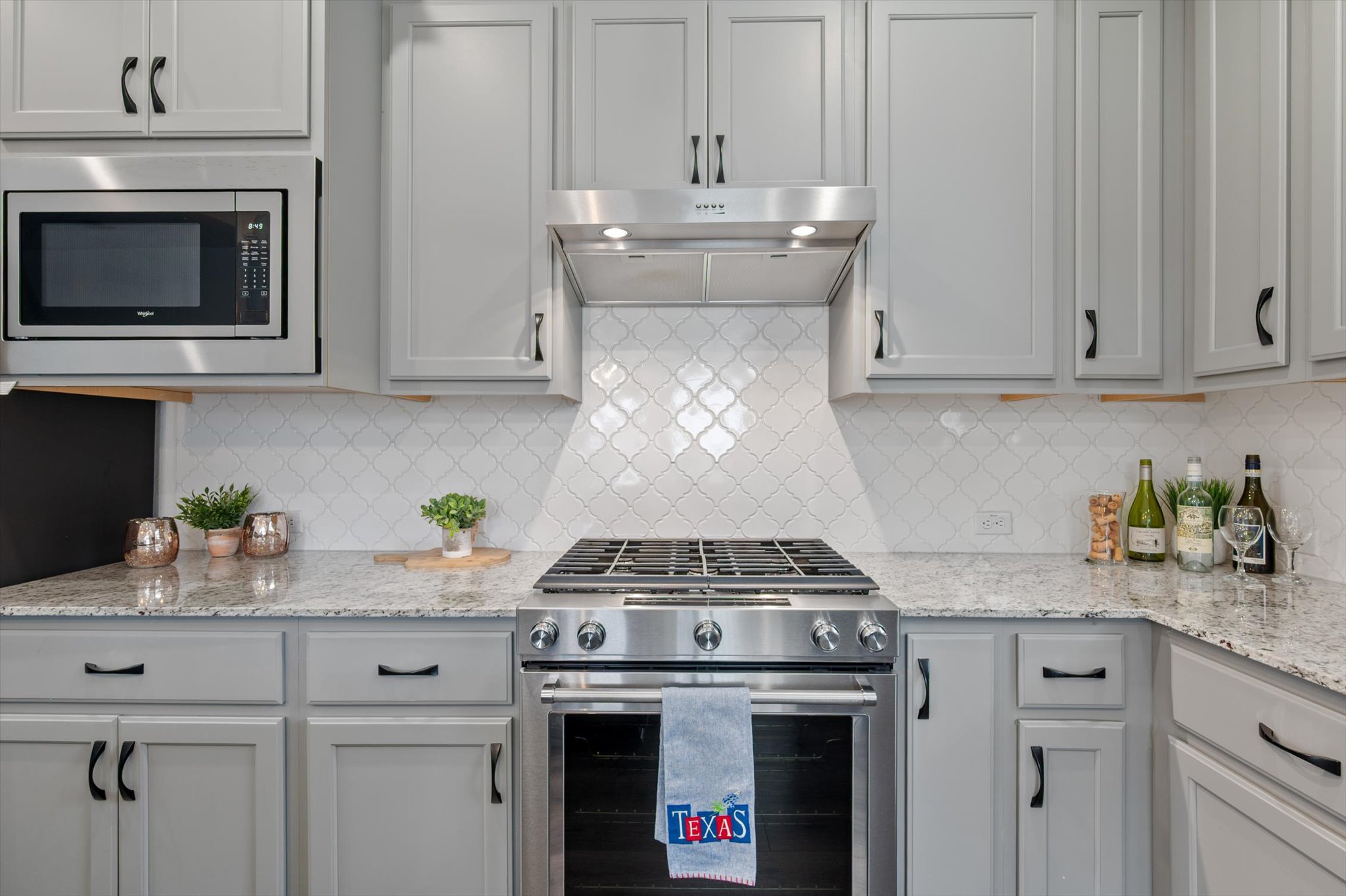 212 Coachsmith Street Georgetown, TX 78633 - Photo 15 of 35