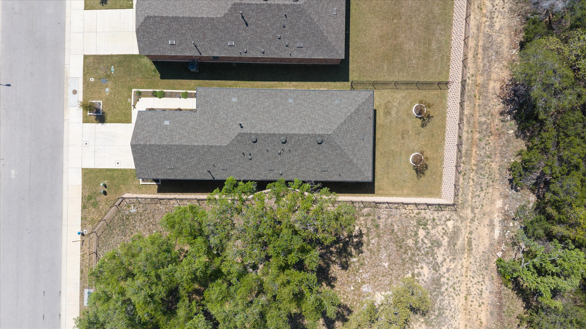 212 Coachsmith Street Georgetown, TX 78633 - Photo 31 of 35