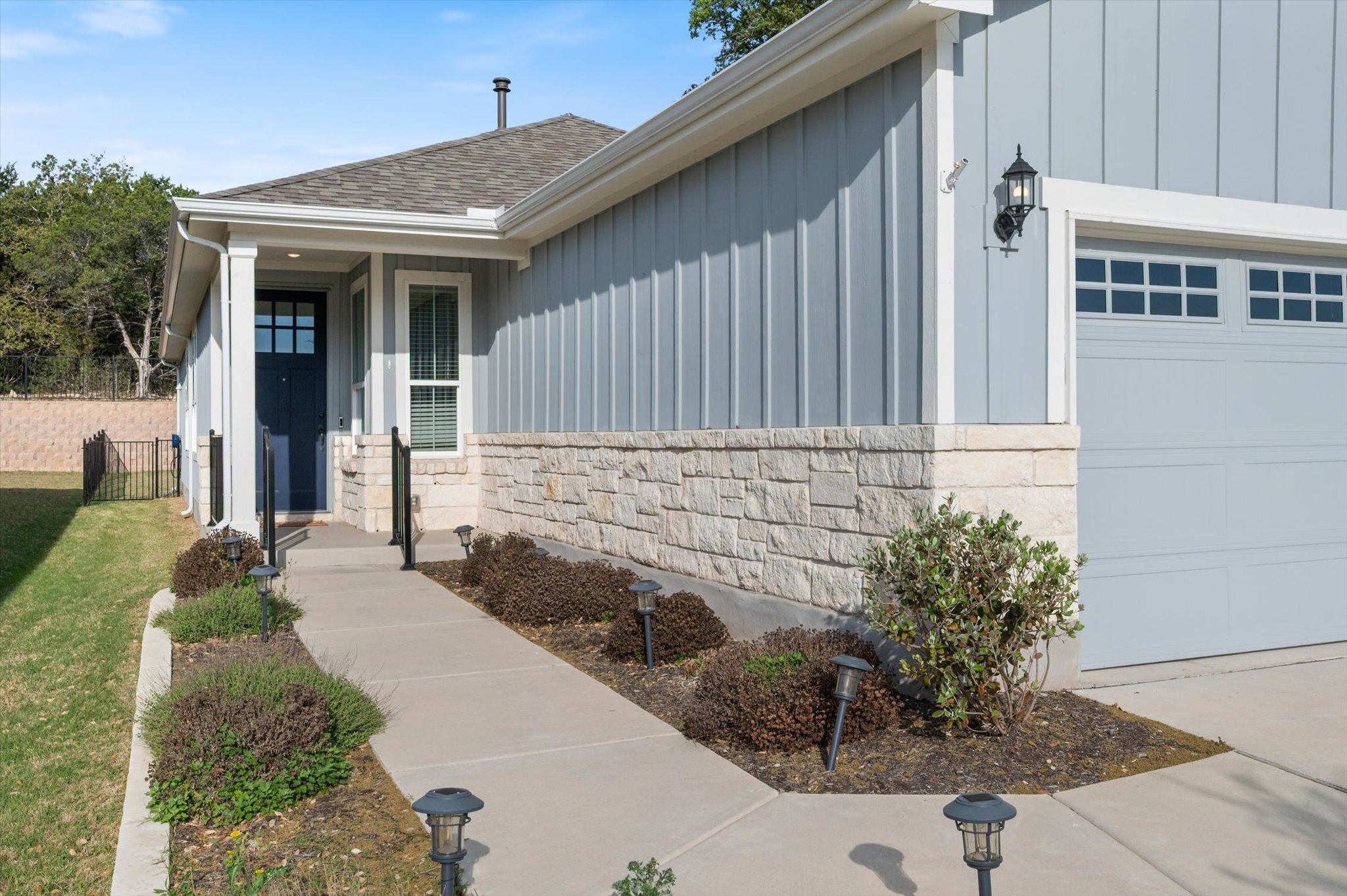 212 Coachsmith Street Georgetown, TX 78633 - Photo 5 of 35