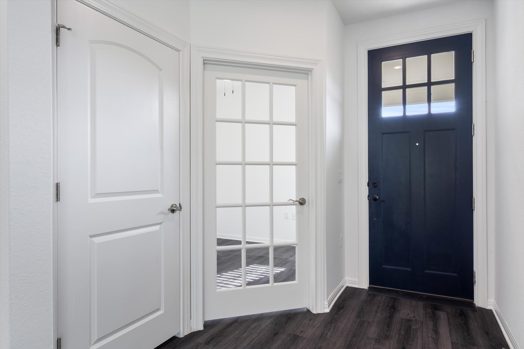 212 Coachsmith Street Georgetown, TX 78633 - Photo 6 of 35