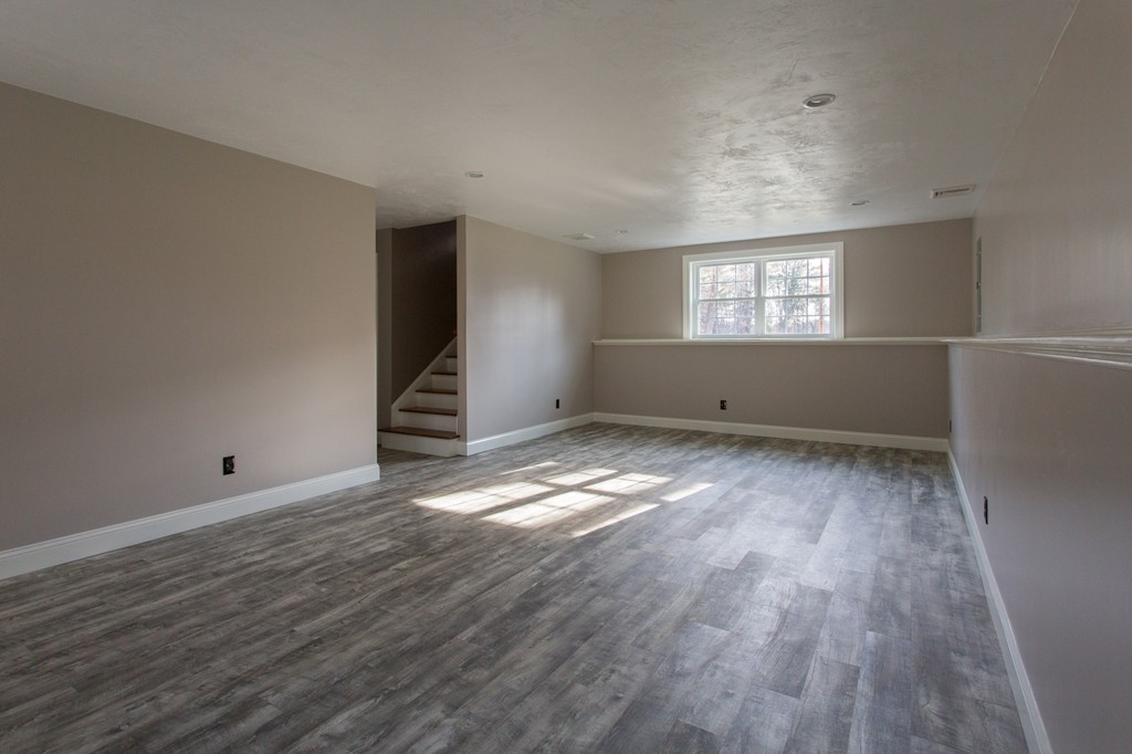 5 Foster Road West Brookfield, MA 01585 - Photo 14 of 24 Gallery Image 14
