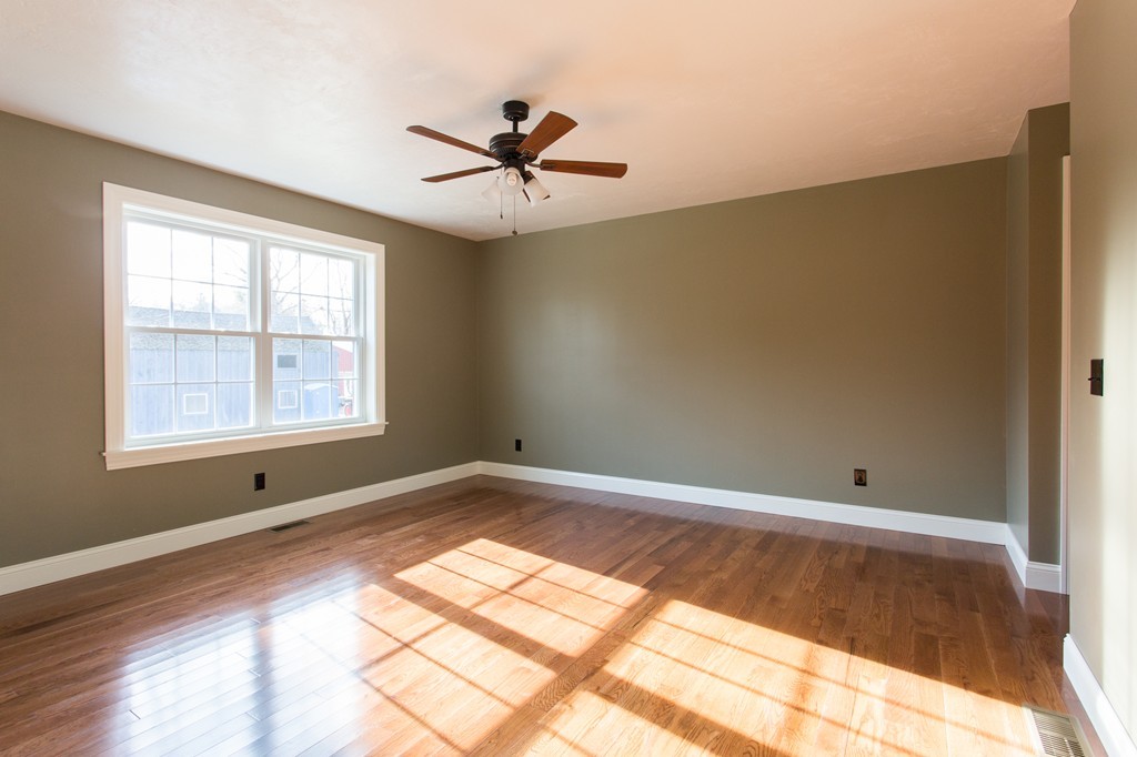 5 Foster Road West Brookfield, MA 01585 - Photo 8 of 24 Gallery Image 8