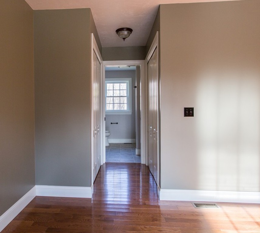 5 Foster Road West Brookfield, MA 01585 - Photo 9 of 24 Gallery Image 9