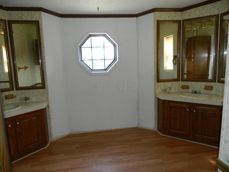 35707 R R Halliday Road Langsville, OH 45741 - Photo 11 of 23