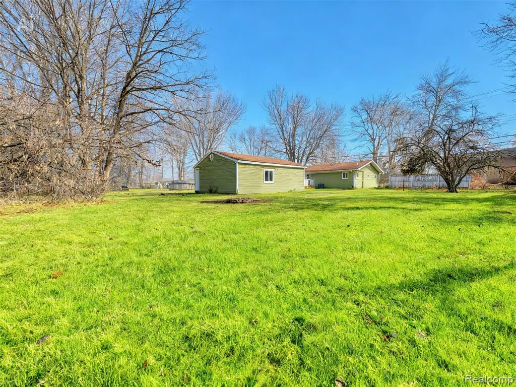 3750 Alida Avenue Rochester Hills, MI 48309 - Photo 62 of 68