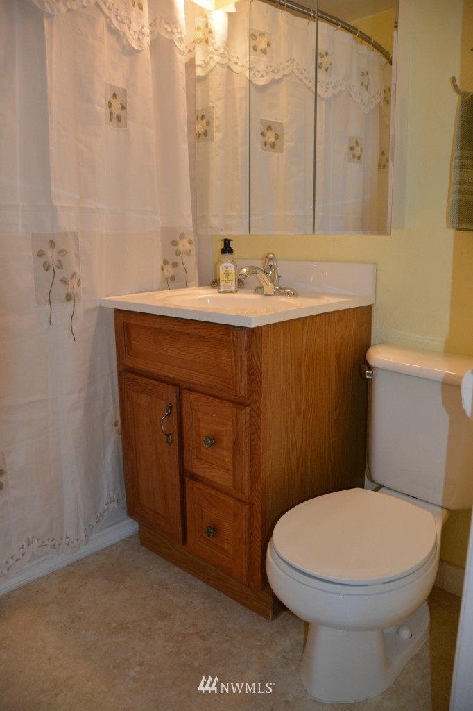 3312 Southeast 6th Street Renton, WA 98058 - Photo 11 of 15