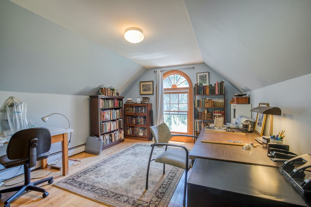 87 Hillside Road Deerfield, MA 01373 - Photo 34 of 42 Gallery Image 34