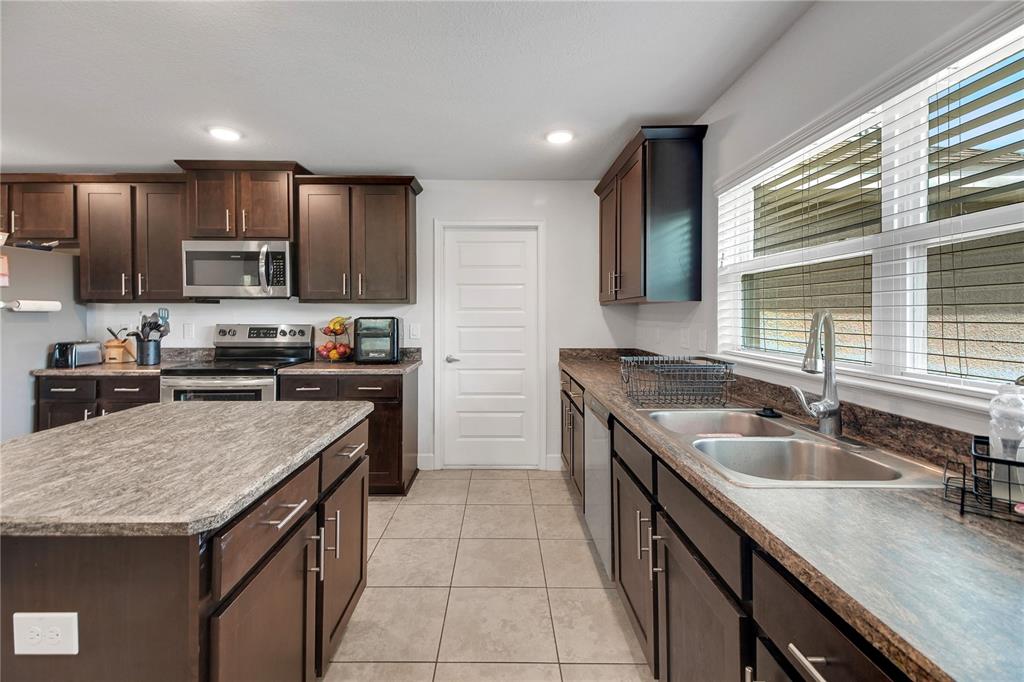 9946 Southeast 159th Street Summerfield, FL 34491 - Photo 26 of 59
