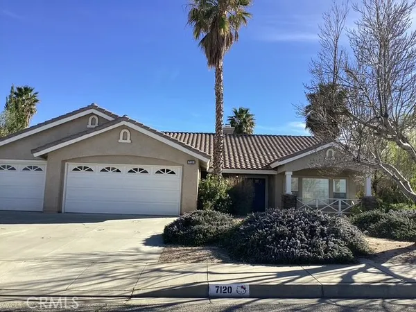 $3,200 | 7120 West Avenue L-11, Lancaster, CA 93536