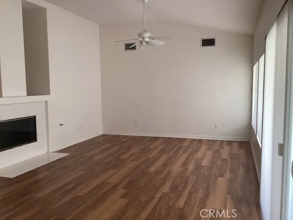 $3,200 | 7120 West Avenue L-11, Lancaster, CA 93536