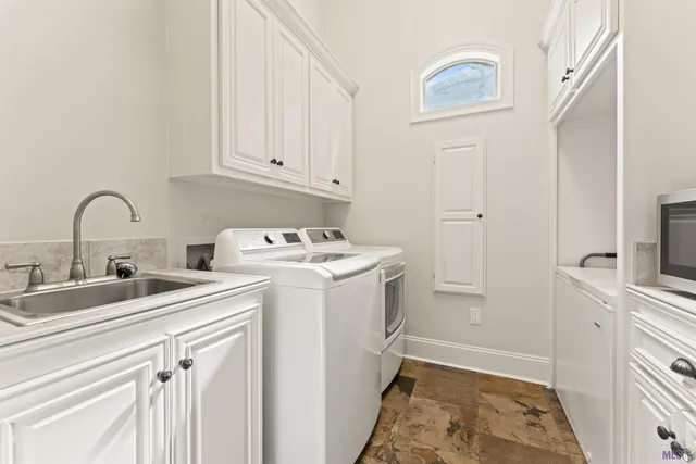 $945,000 | 21005 Waterfront E Drive, Maurepas, LA 70449