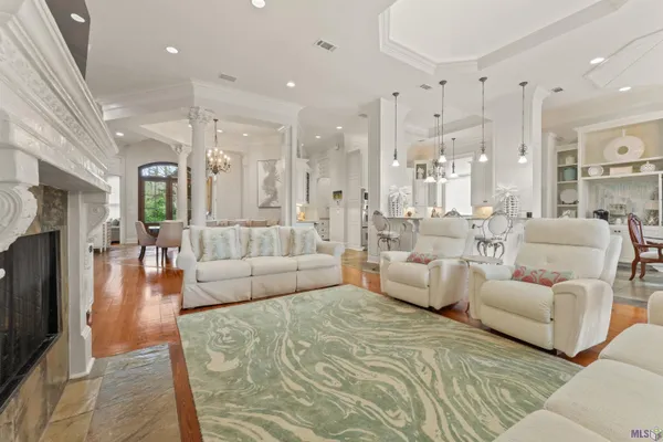 $935,000 | 21005 Waterfront E Drive, Maurepas, LA 70449