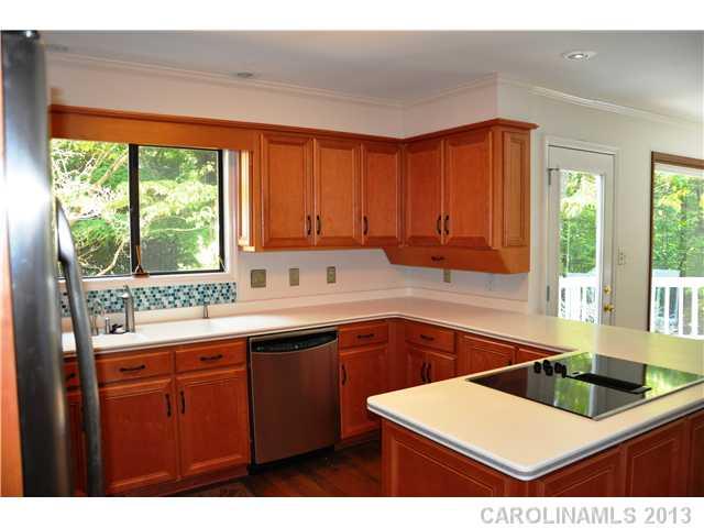 30 Catawba Ridge Road Lake Wylie, SC 29710 - Photo 8 of 16 Gallery Image 8