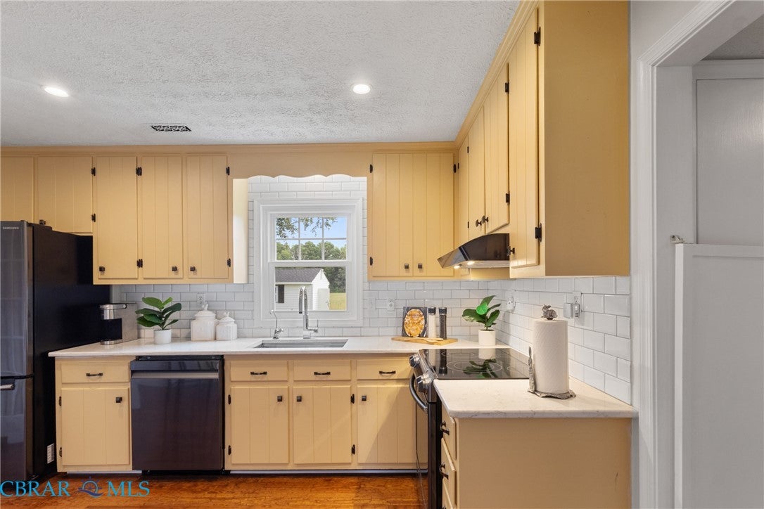 6949 Ark Road Gloucester, VA 23061 - Photo 11 of 50 Gallery Image 11