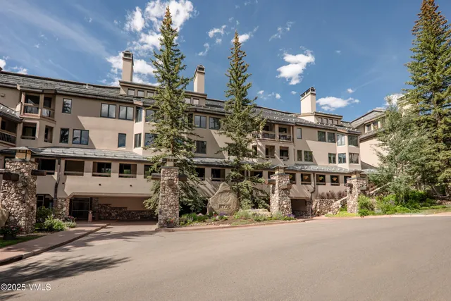 $2,500,000 | 311 Offerson Road, Unit 223, Beaver Creek, CO 81620
