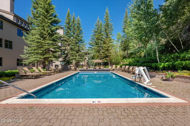 $2,500,000 | 311 Offerson Road, Unit 223, Beaver Creek, CO 81620