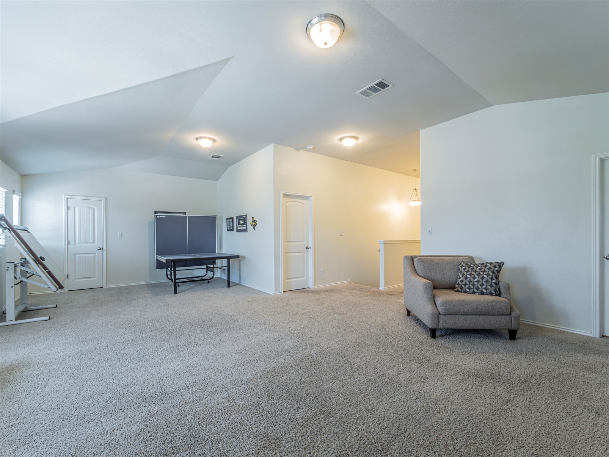 332 Fletcher Bend Buda, TX 78610 - Photo 23 of 40 2nd Floor spacious Flex Room