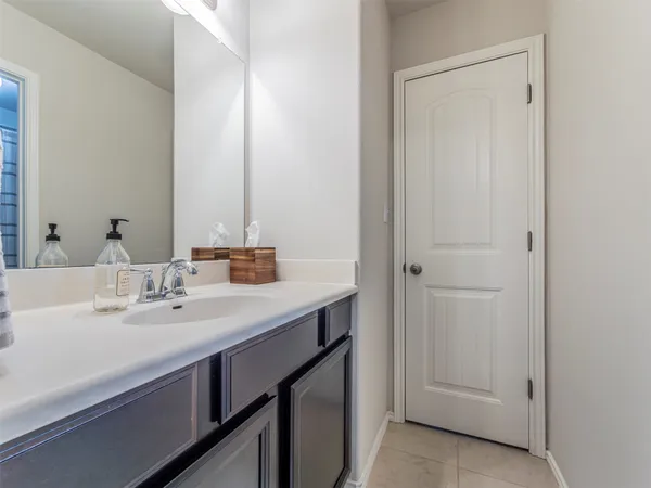 $470,000 | 332 Fletcher Bend, Buda, TX 78610