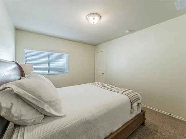 $470,000 | 332 Fletcher Bend, Buda, TX 78610