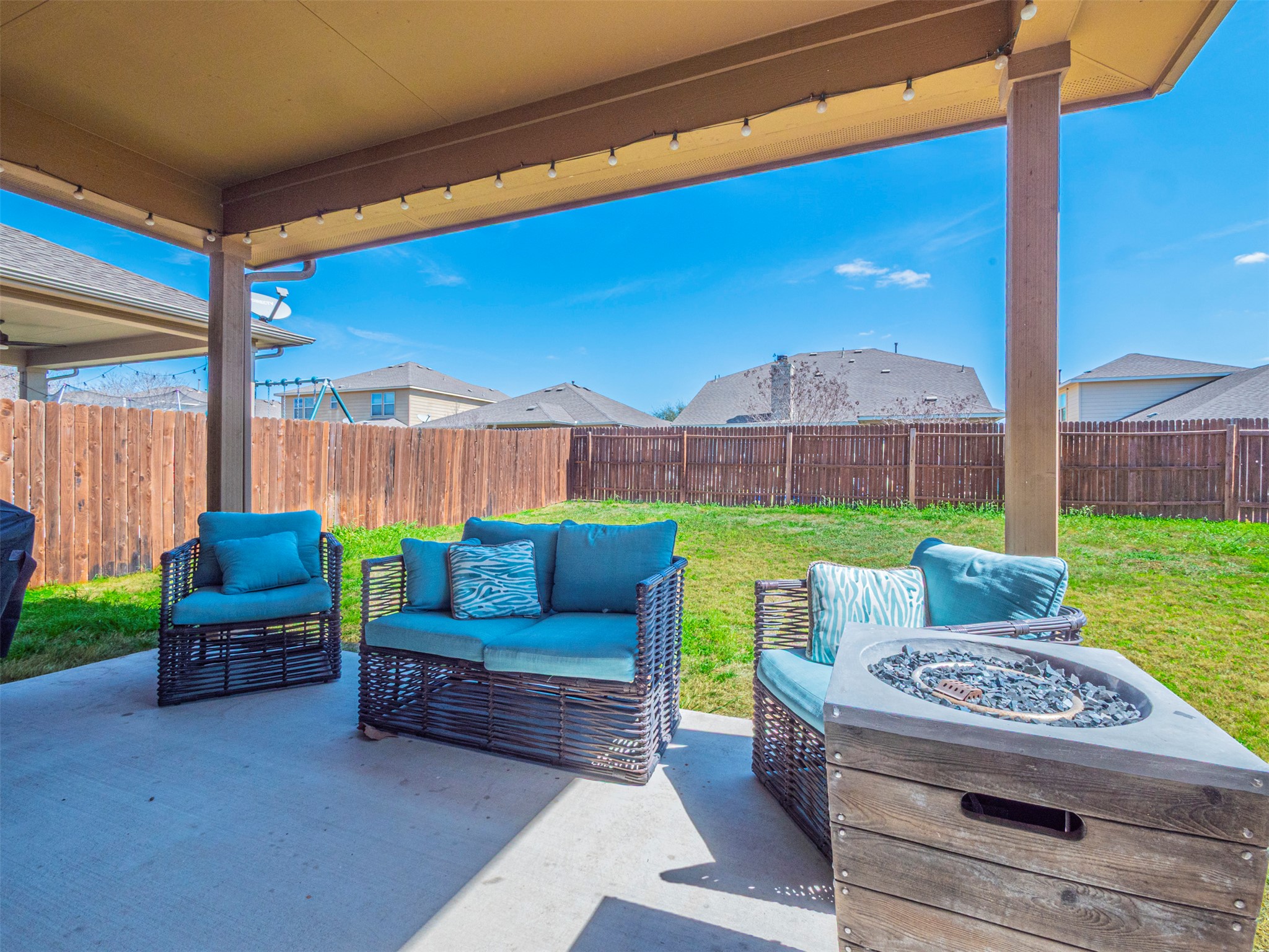 332 Fletcher Bend Buda, TX 78610 - Photo 37 of 40 Covered back patio