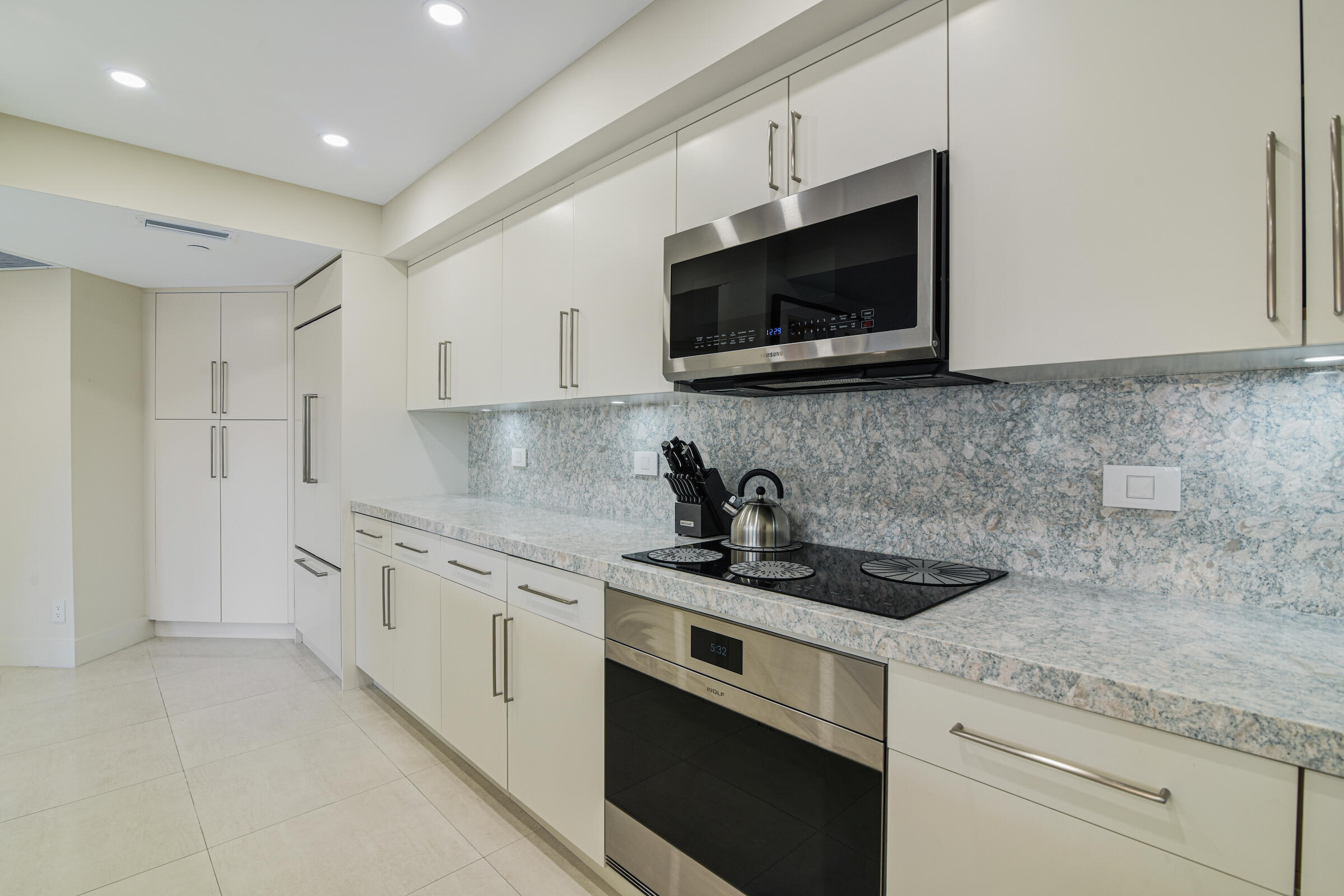 100 Southeast 5th Avenue, Unit 305 Boca Raton, FL 33432 - Photo 12 of 69 BRS 52
