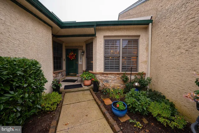 $779,000 | 1741 Yardley Drive, West Chester, PA 19380