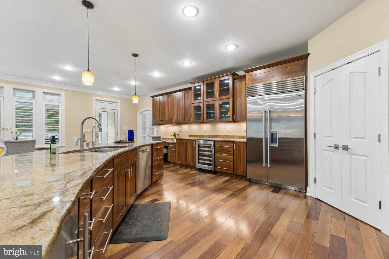 313 Wye Road Queenstown, MD 21658 - Photo 44 of 132 Elegant kitchen with rich wood finishes.
