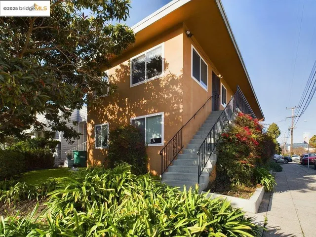 $1,625 | 3807 Opal Street, Oakland, CA 94609