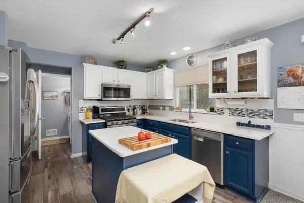 $450,000 | 7641 Turrillium Lane, Waterford, MI 48327