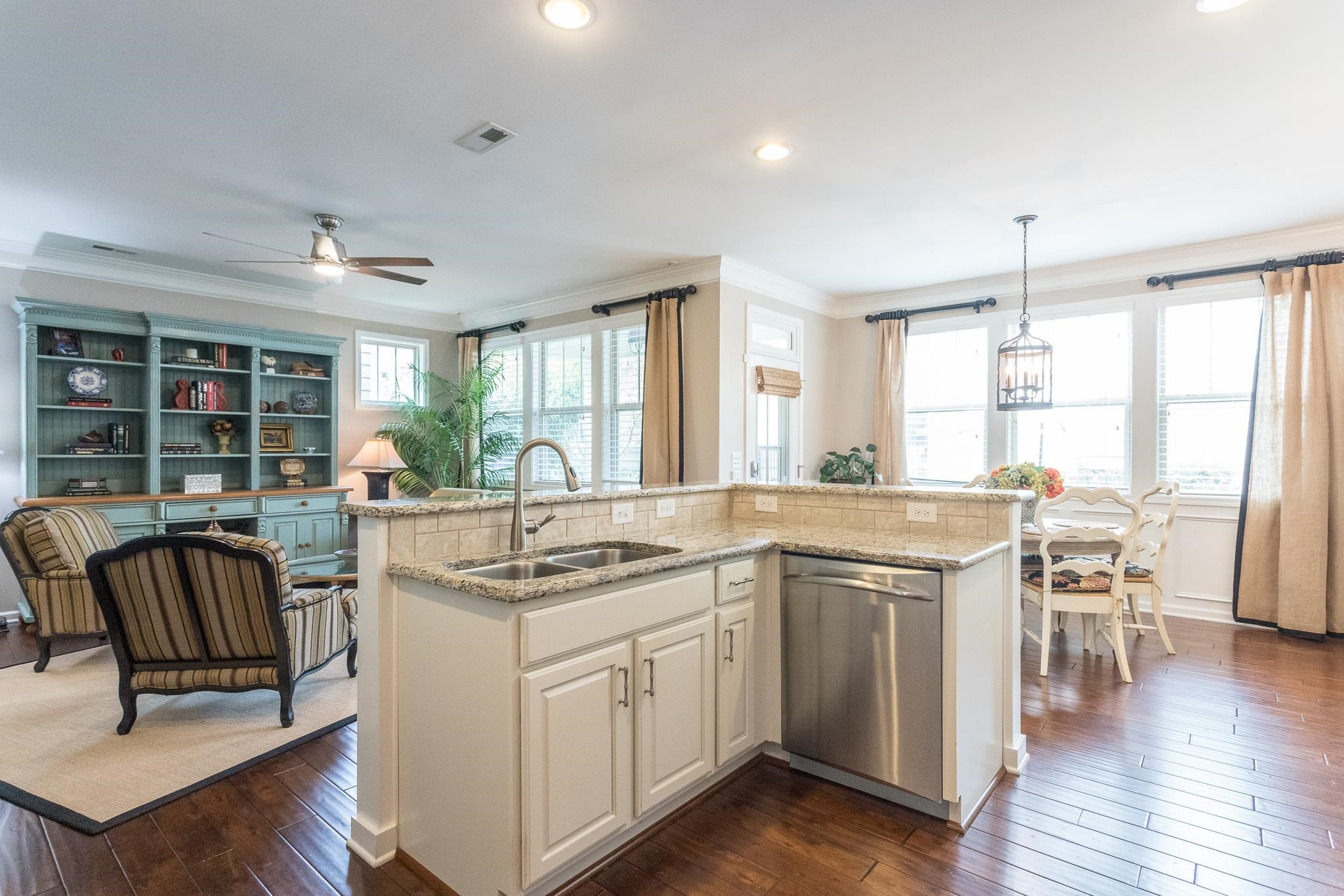 5524 Wade Park Boulevard Raleigh, NC 27607 - Photo 24 of 39 Photo 24
