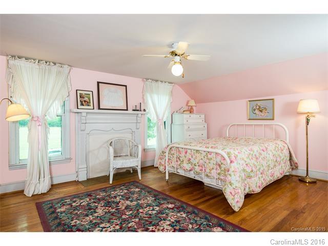 2312 Potter Road Waxhaw, NC 28173 - Photo 11 of 23 Gallery Image 11