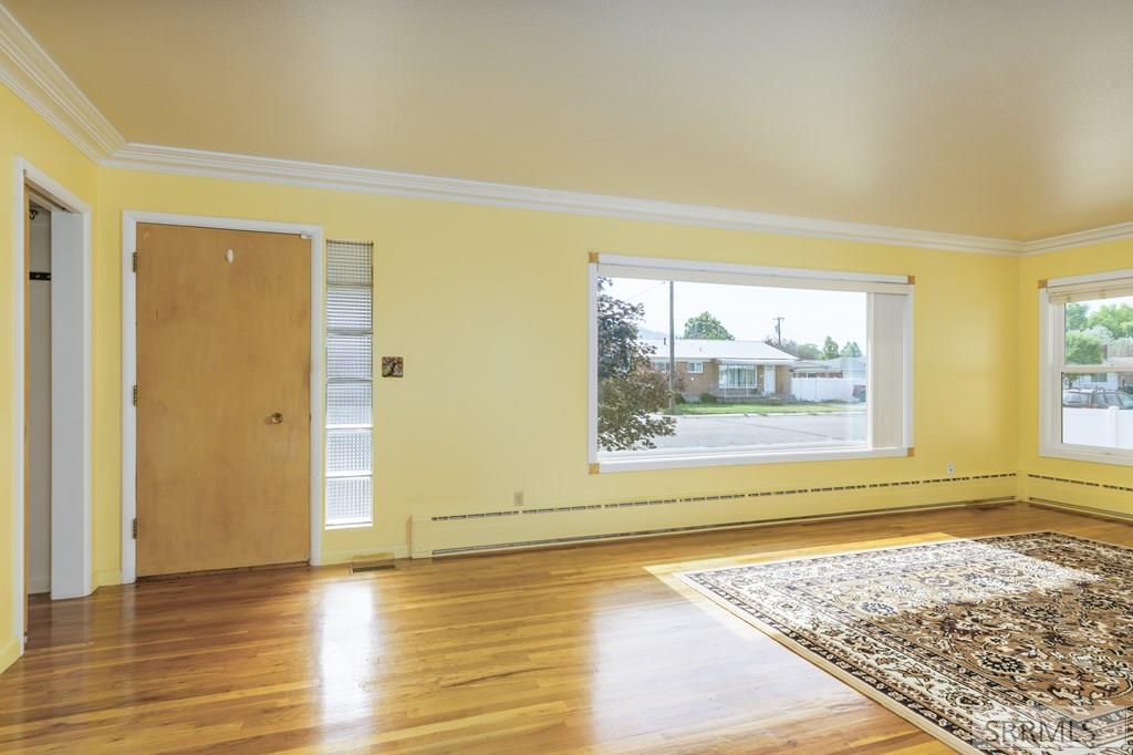 495 Packard Avenue Pocatello, ID 83201 - Photo 7 of 47