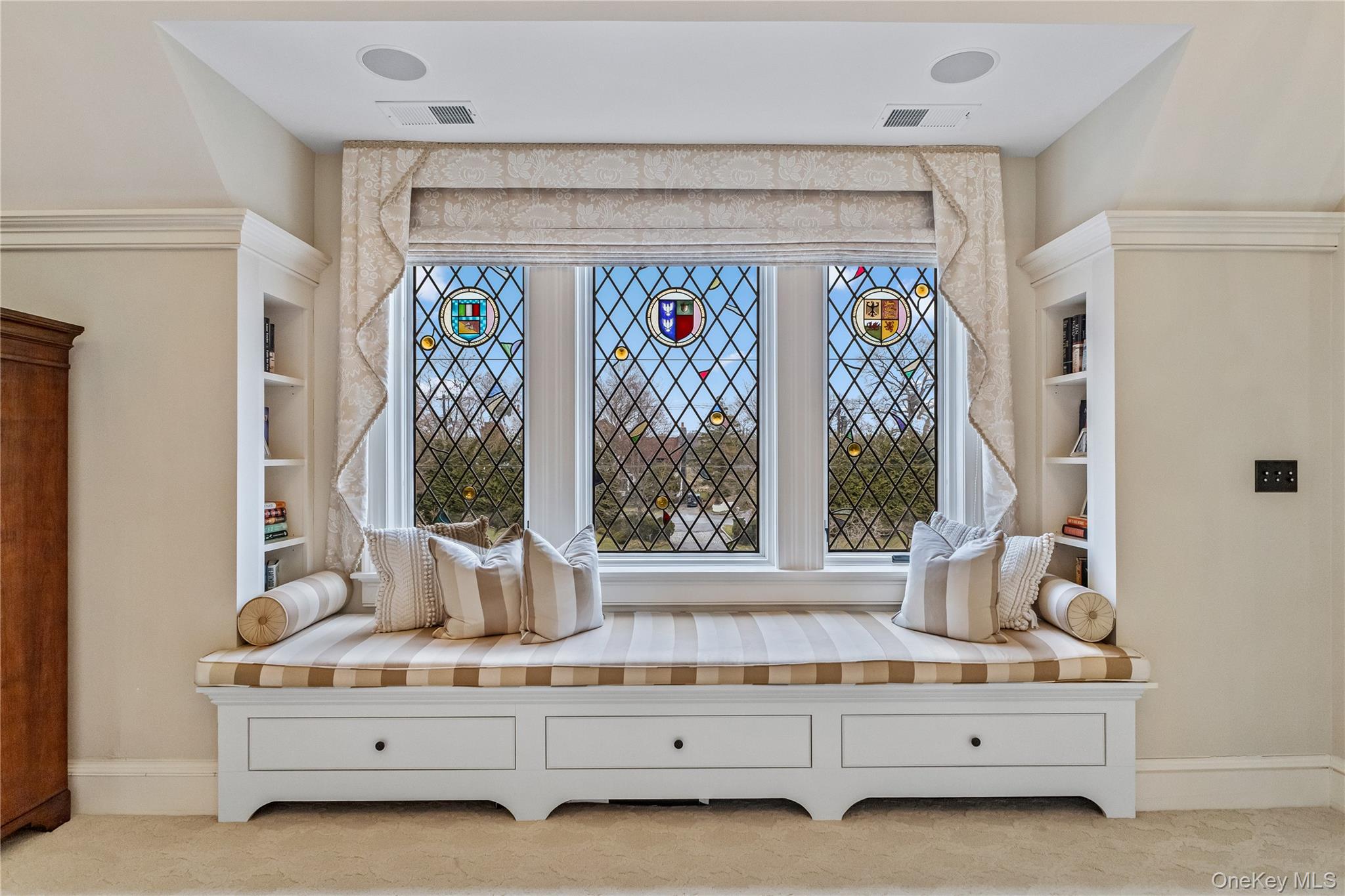 19 Park Drive South Rye, NY 10580 - Photo 24 of 42 Sitting room with built in features and stained glass.