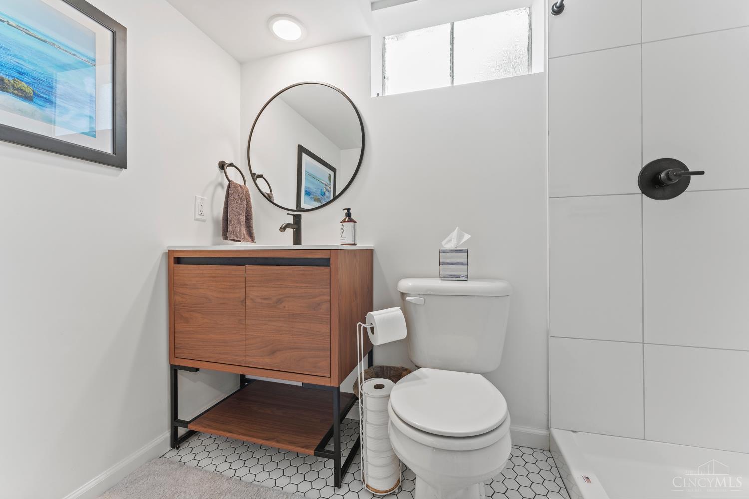 6530 Cliff Ridge Lane Cincinnati, OH 45213 - Photo 42 of 53 Gallery Image 42