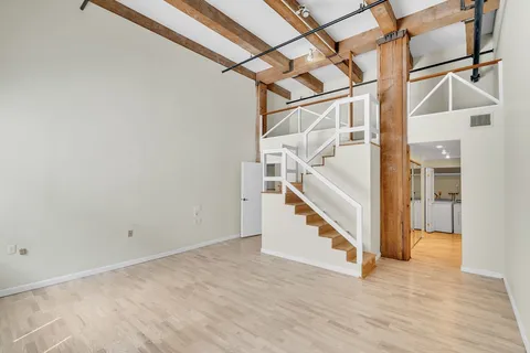 $1,250,000 | 15 Sleeper Street, Unit 104, Boston, MA 02210