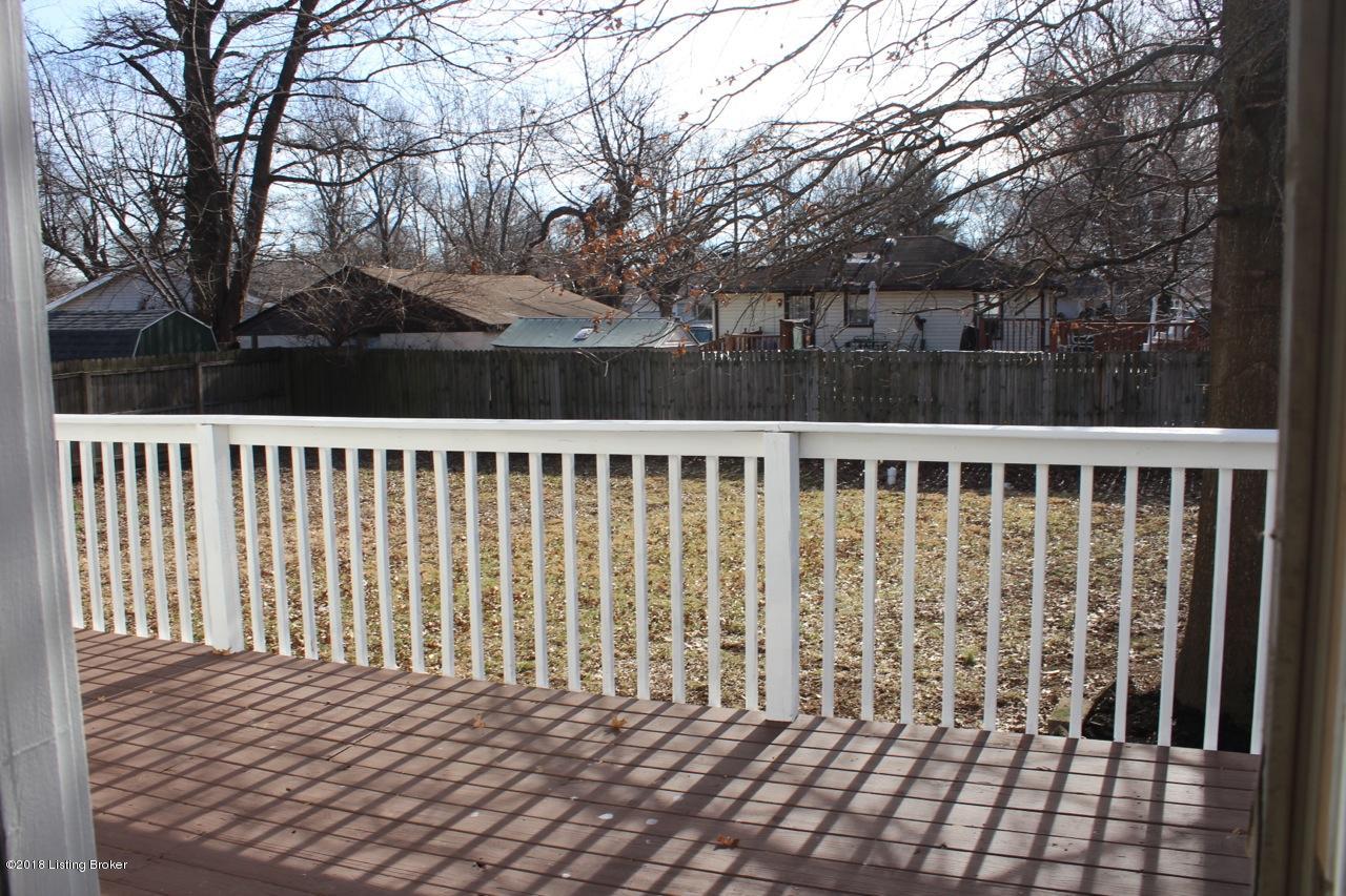 2708 Ralph Avenue Louisville, KY 40216 - Photo 30 of 32 aralph30