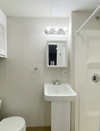 $2,500 | 124 Trenton Street, Unit 3, Boston, MA 02128