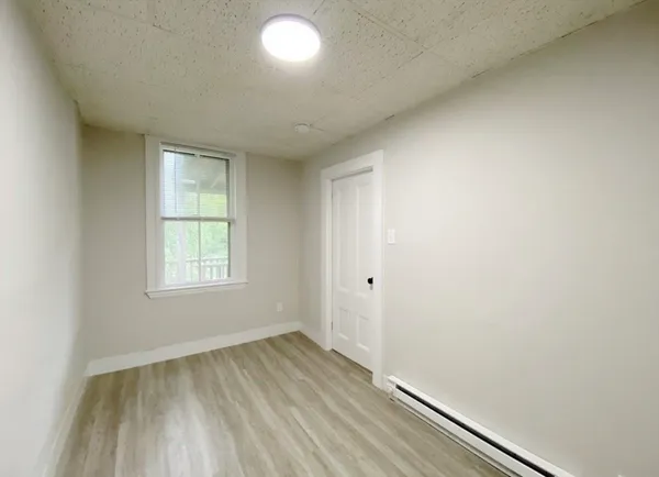 $2,500 | 124 Trenton Street, Unit 3, Boston, MA 02128