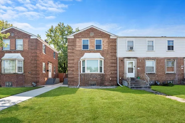 $160,000 | 1380 Wentworth Avenue, Calumet City, IL 60409