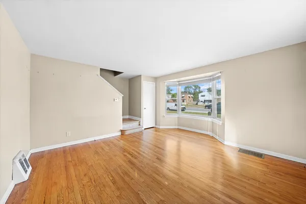 $160,000 | 1380 Wentworth Avenue, Calumet City, IL 60409