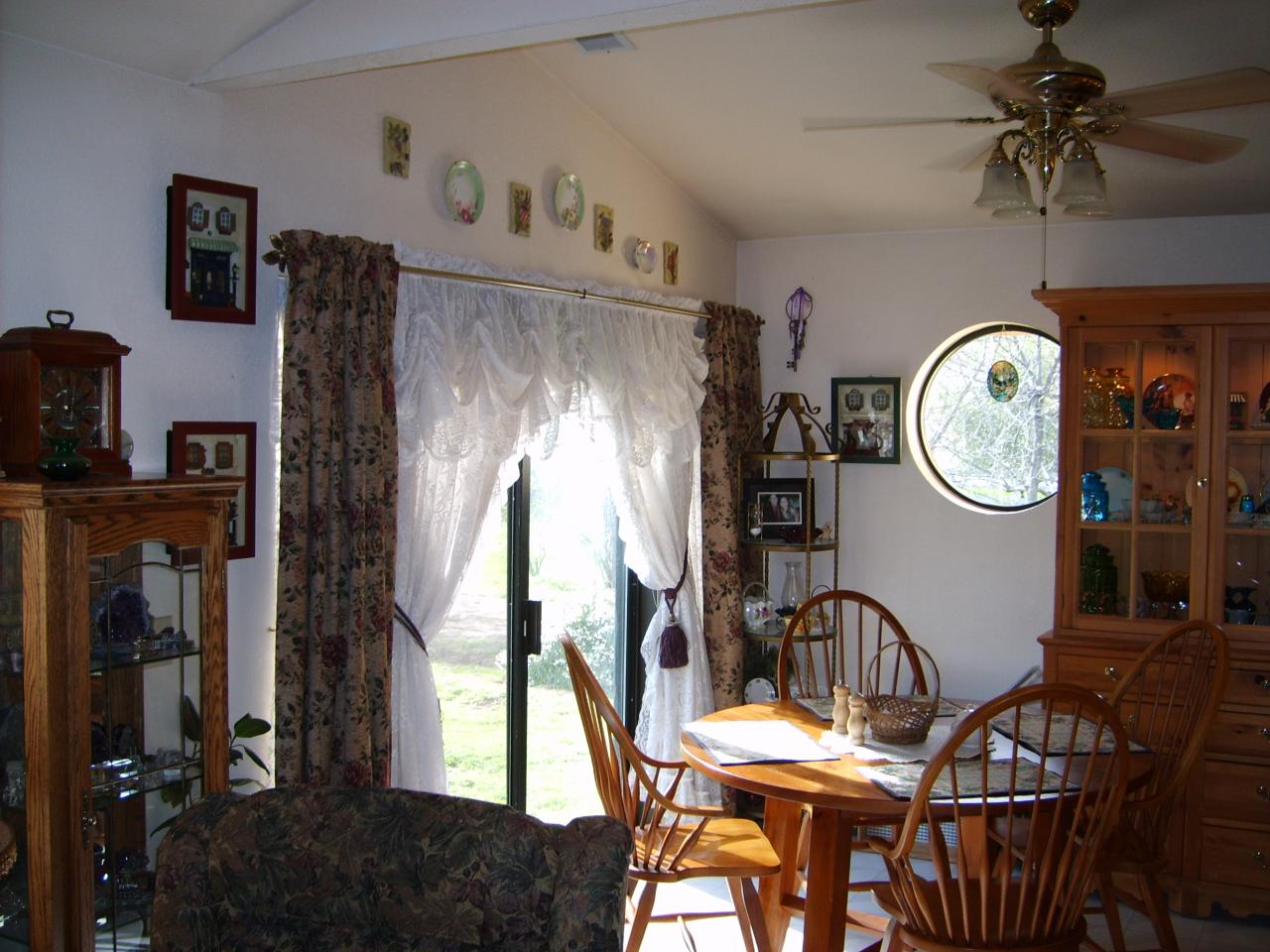 9526 Silver Bridge Road Palo Cedro, CA 96073 - Photo 25 of 26 dining