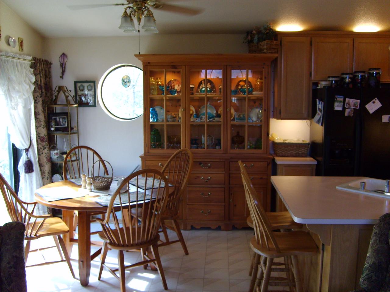 9526 Silver Bridge Road Palo Cedro, CA 96073 - Photo 26 of 26 dining