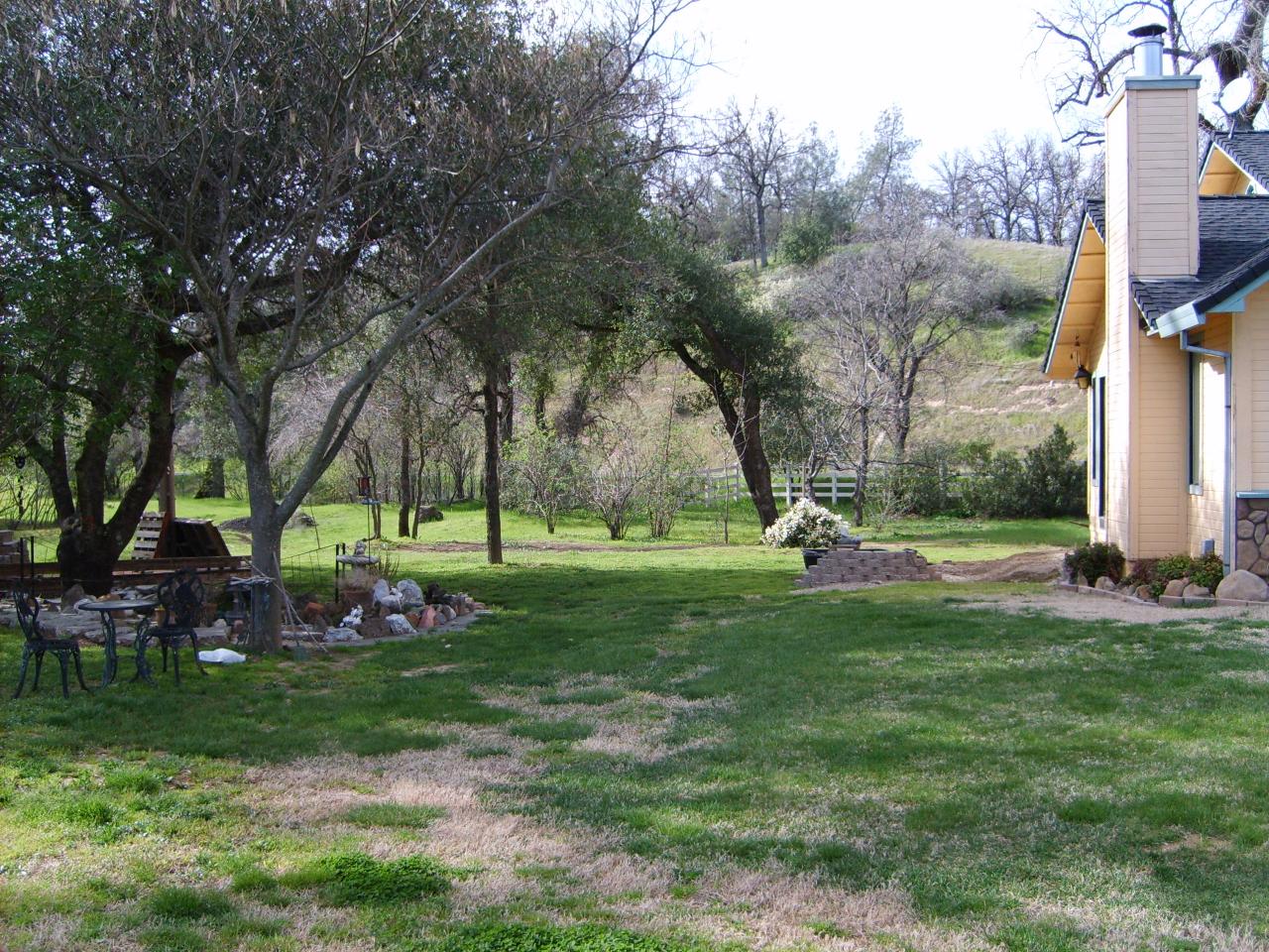 9526 Silver Bridge Road Palo Cedro, CA 96073 - Photo 4 of 26 yard