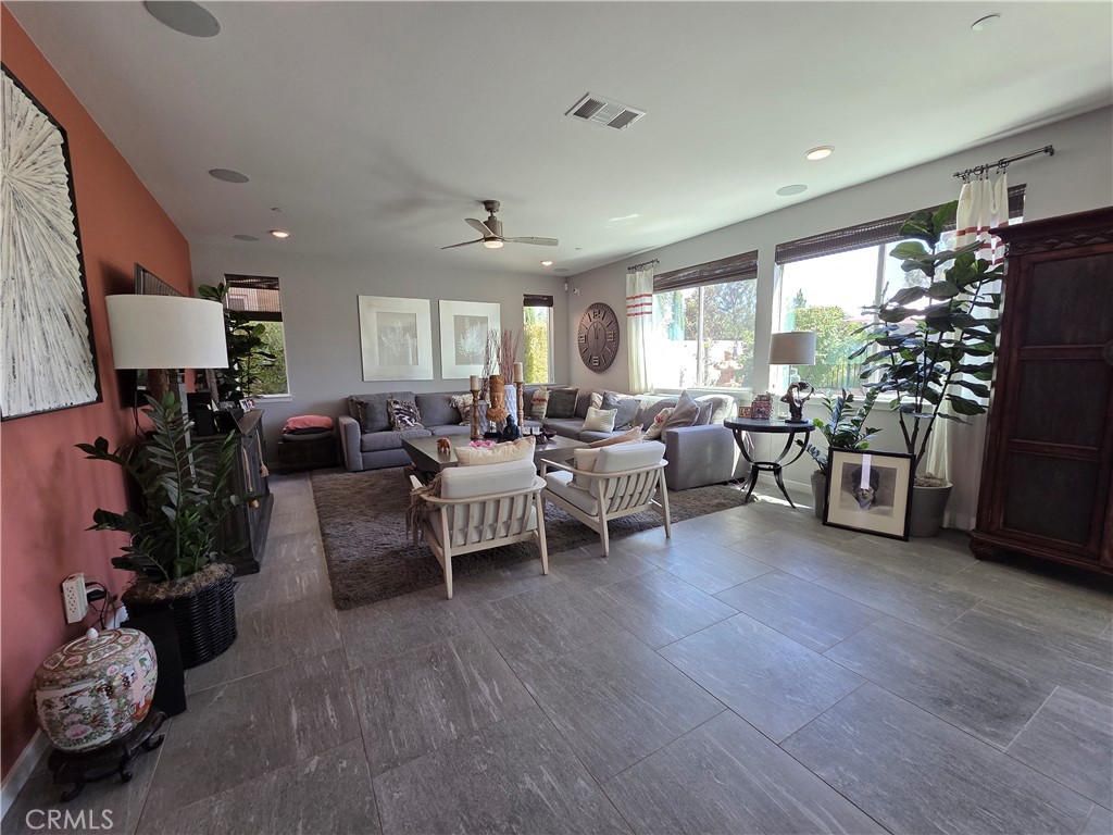 30835 Nature Road Murrieta, CA 92563 - Photo 9 of 38
