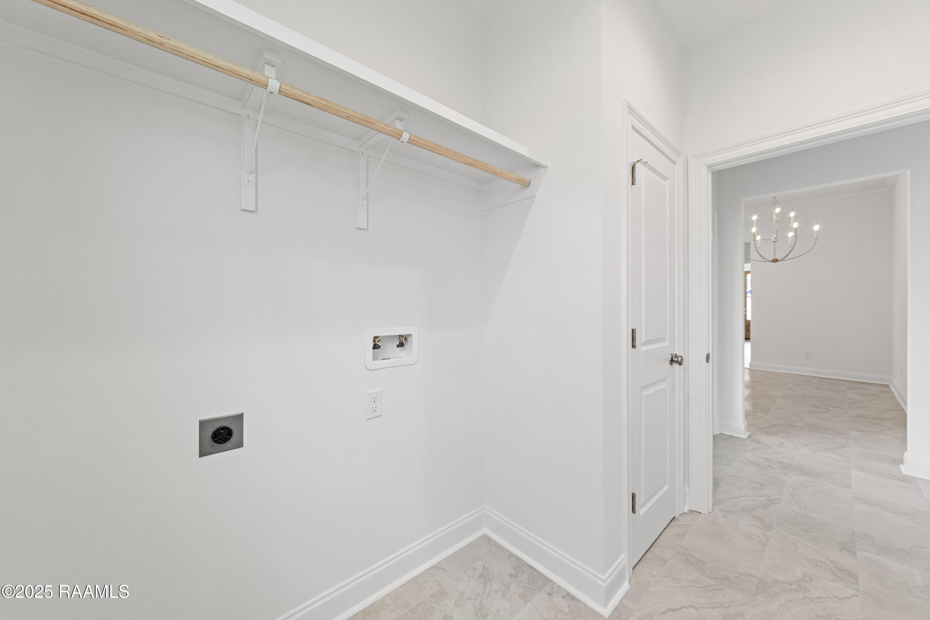 107 Lilian Lane Maurice, LA 70555 - Photo 20 of 21 107 Lilian Lane-48