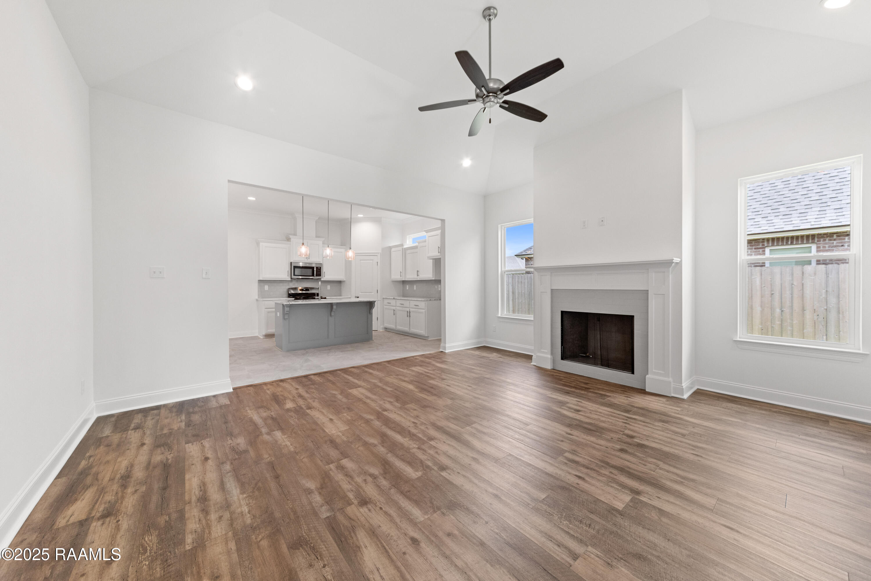 107 Lilian Lane Maurice, LA 70555 - Photo 3 of 21 107 Lilian Lane-18